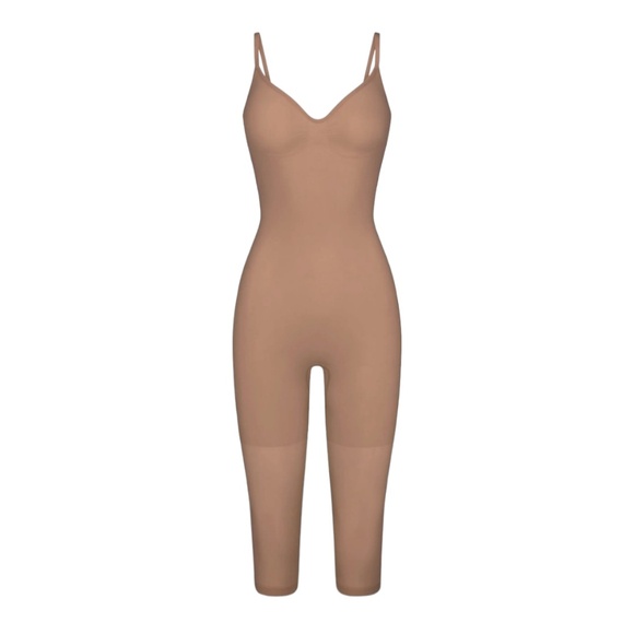 SKIMS Seamless Sculpt Catsuit Beige Small NWOT - Picture 1 of 10